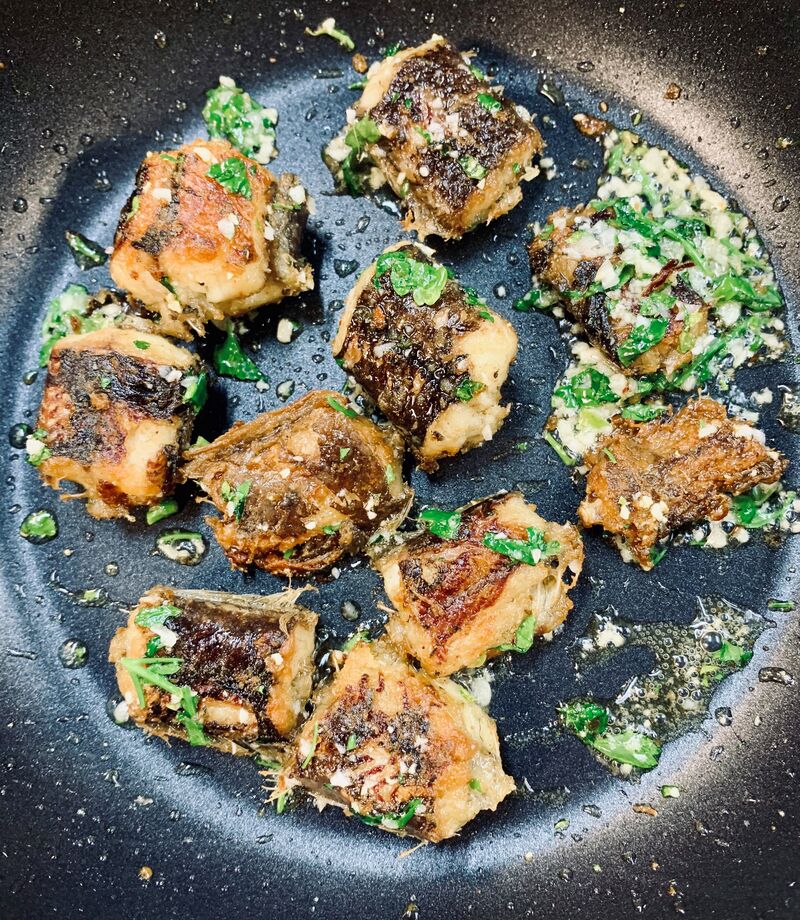 Anguilles persillées