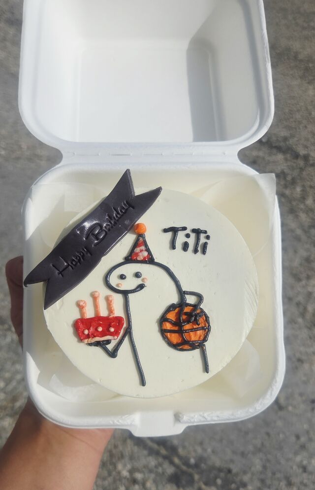 Bento cake 