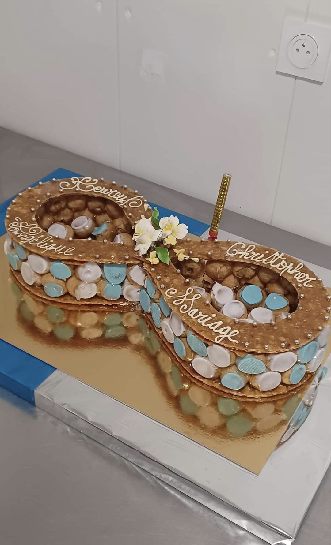 Pice montée mariage infini 