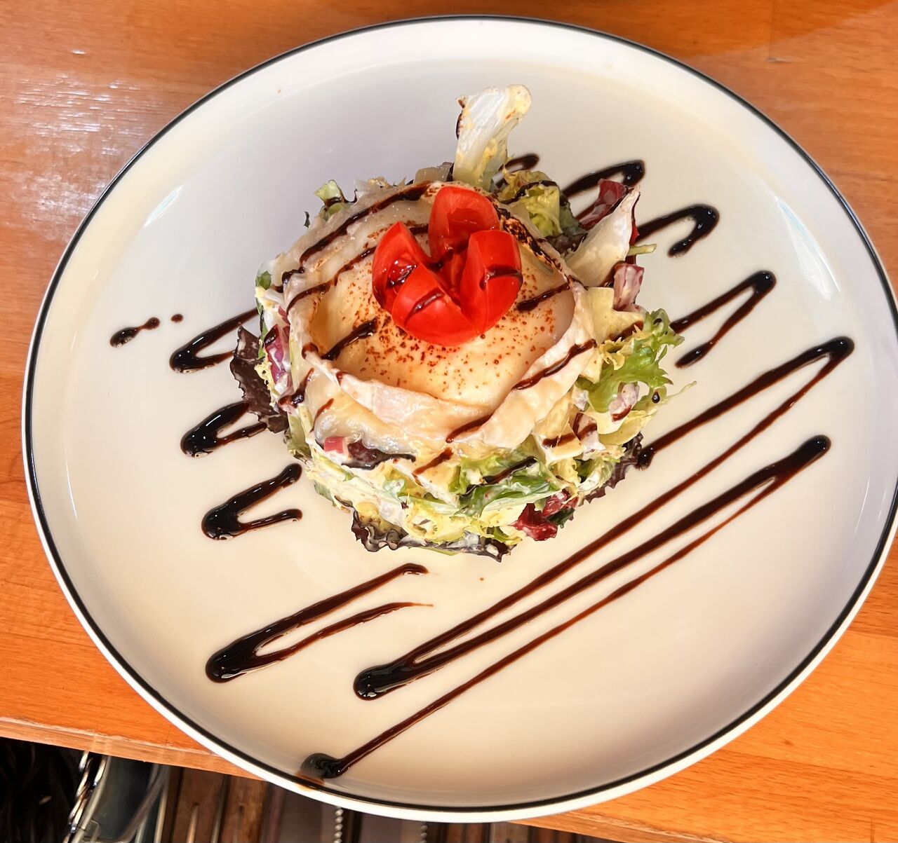 ENSALADA DE QUESO DE CABRA