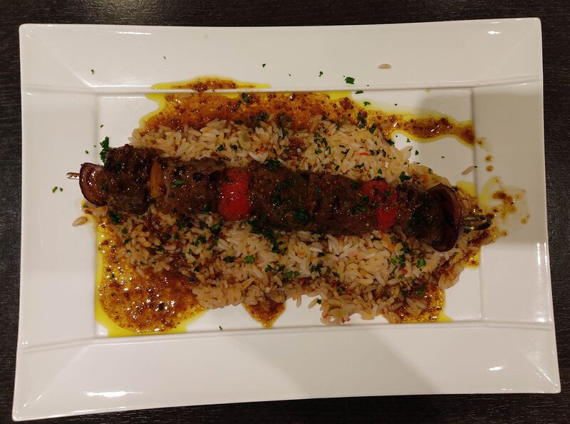 Brochette de Boeuf et riz Pilaf