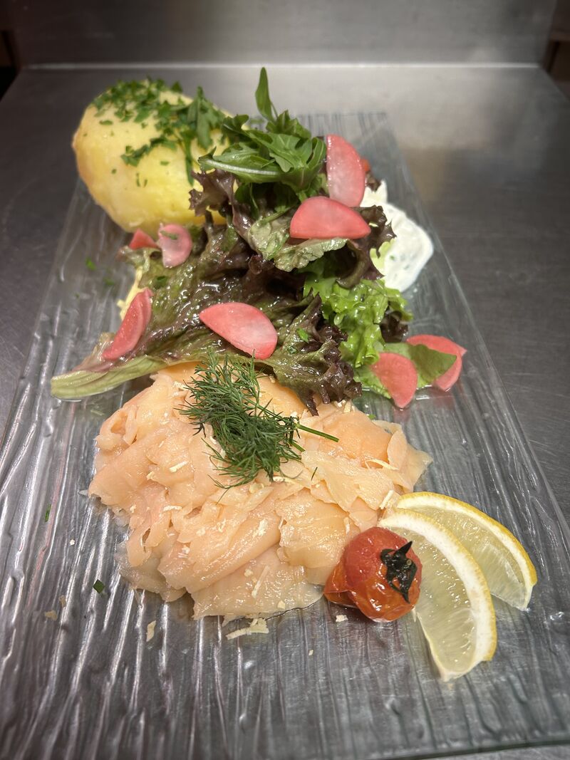 Ofenkartoffel mit Lachs
