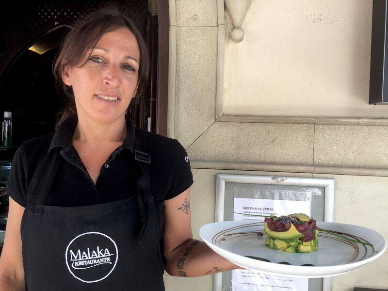 Presentamos sobre reserva un delicioso Tartar de Atún y aguacate