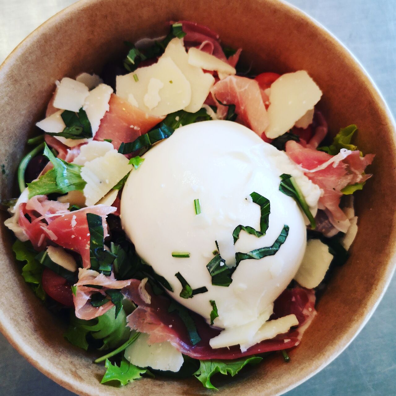 Salade mozza Burrata
