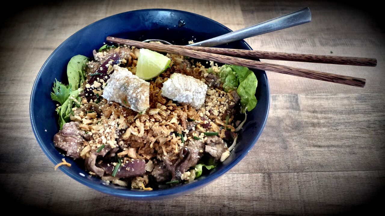 Bò bún