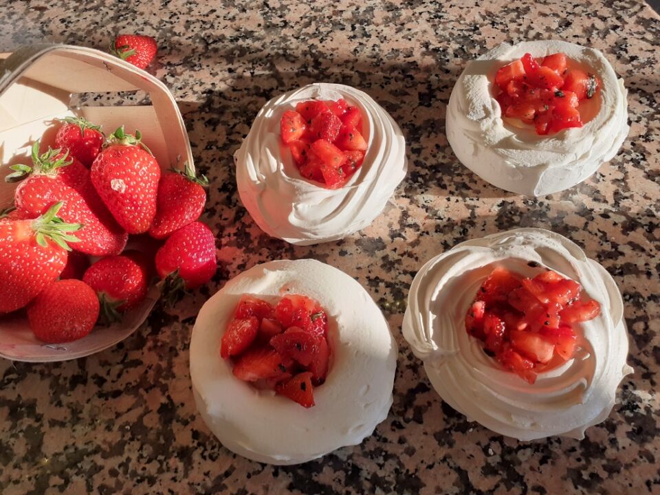 PAVLOVA FRAISES
4€