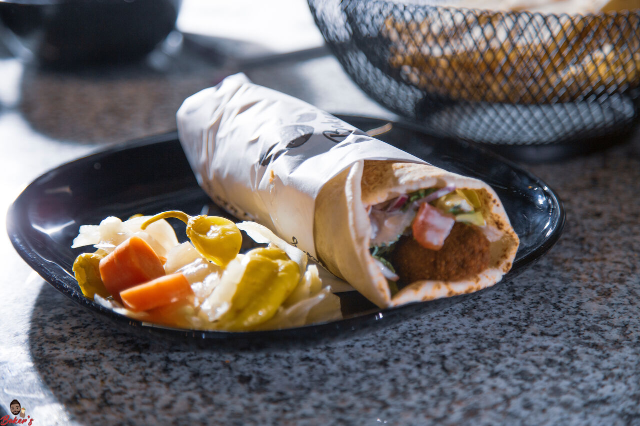 Falafel. Vegan & daily fresh! #falafel #vegan #veggiefood #fresh #premiumfood #dailyfresh #lebanesefood #wilhelmshaven #streetfo