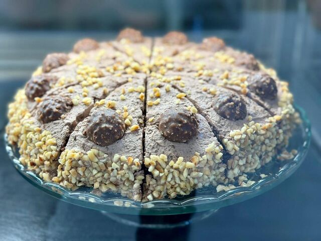 hausgemachte Rocher Torte