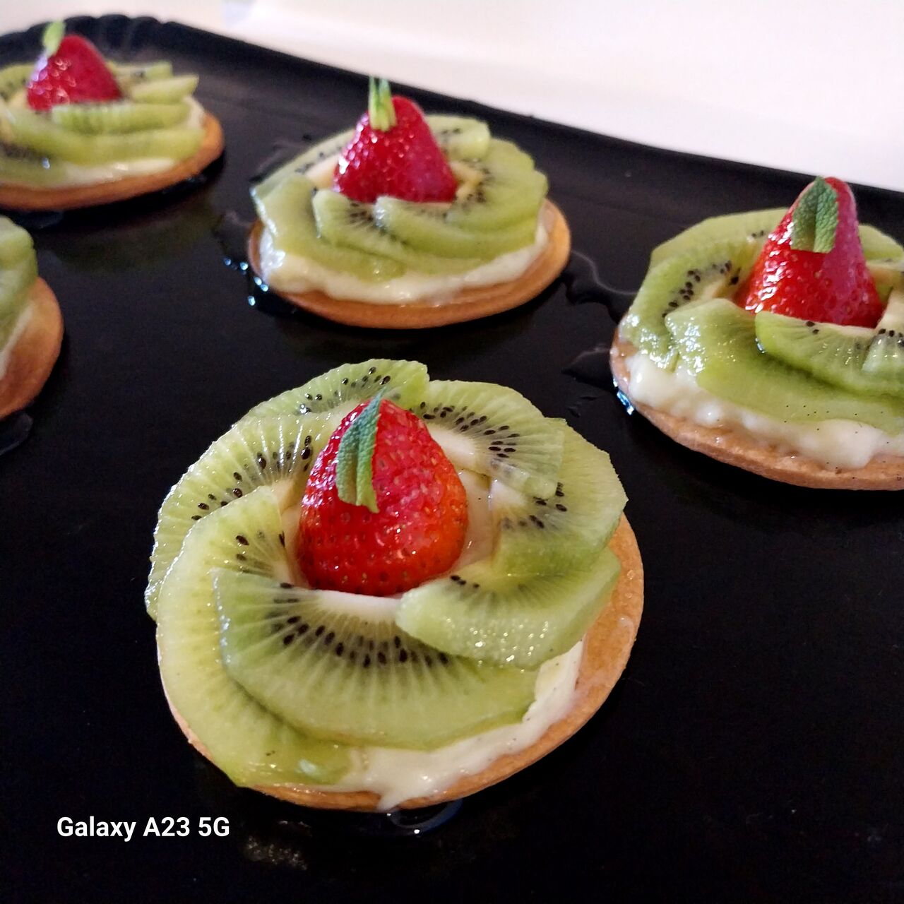 TARTE KIWI-FRAISE