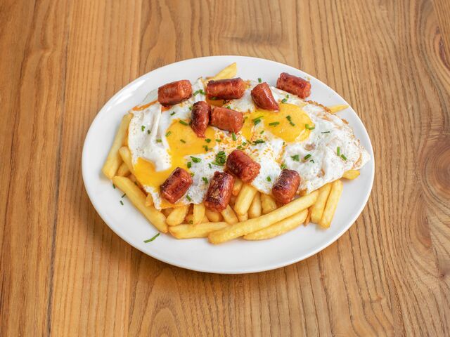 Huevos Rotos con Chistorra