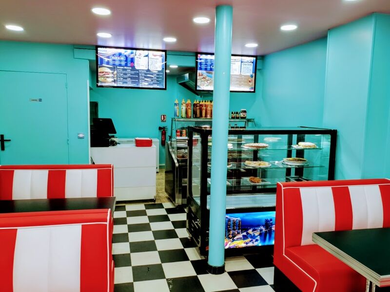 Salle style dinner américain chez 9 street au Raincy