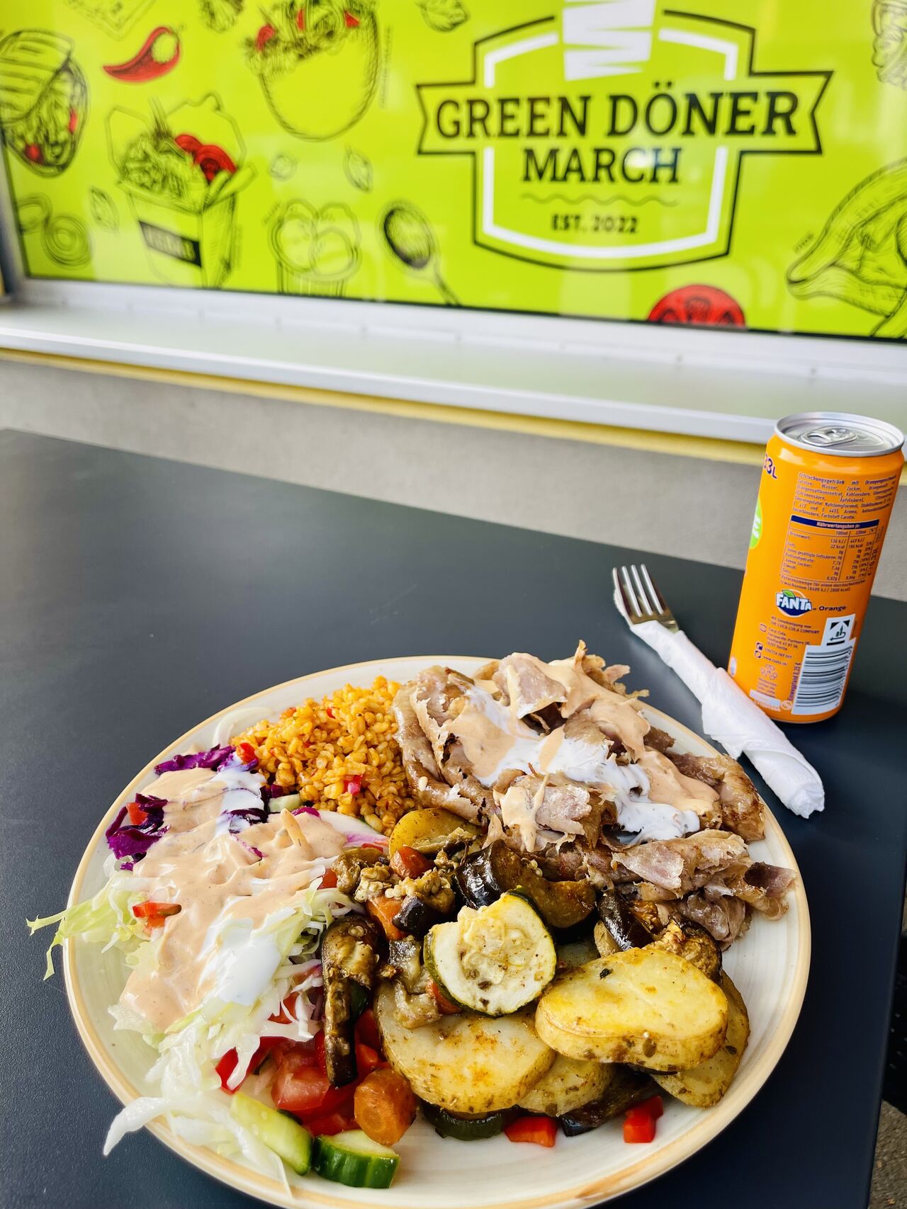 DönnerTeller m. Grillgemüse&Kuskus