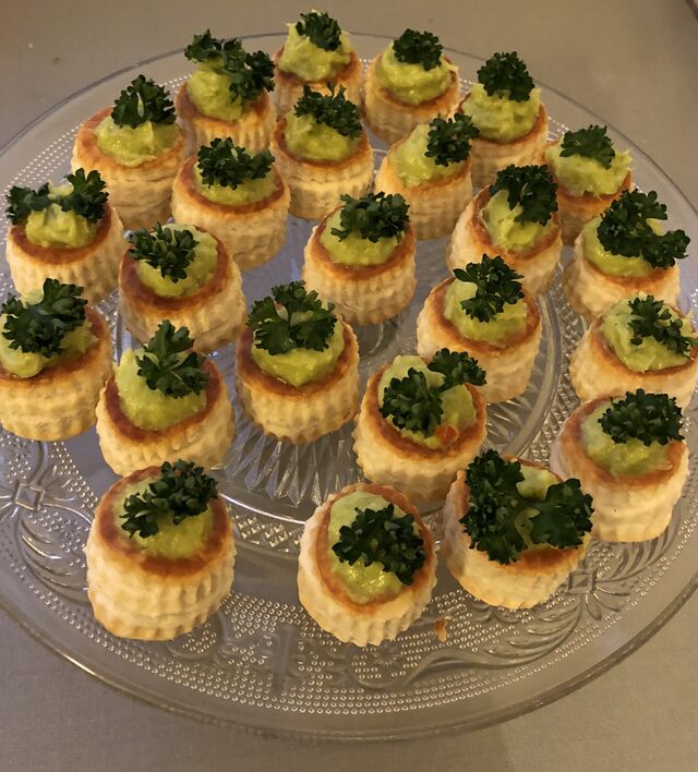 Bouché à la reine au féroce d'avocat