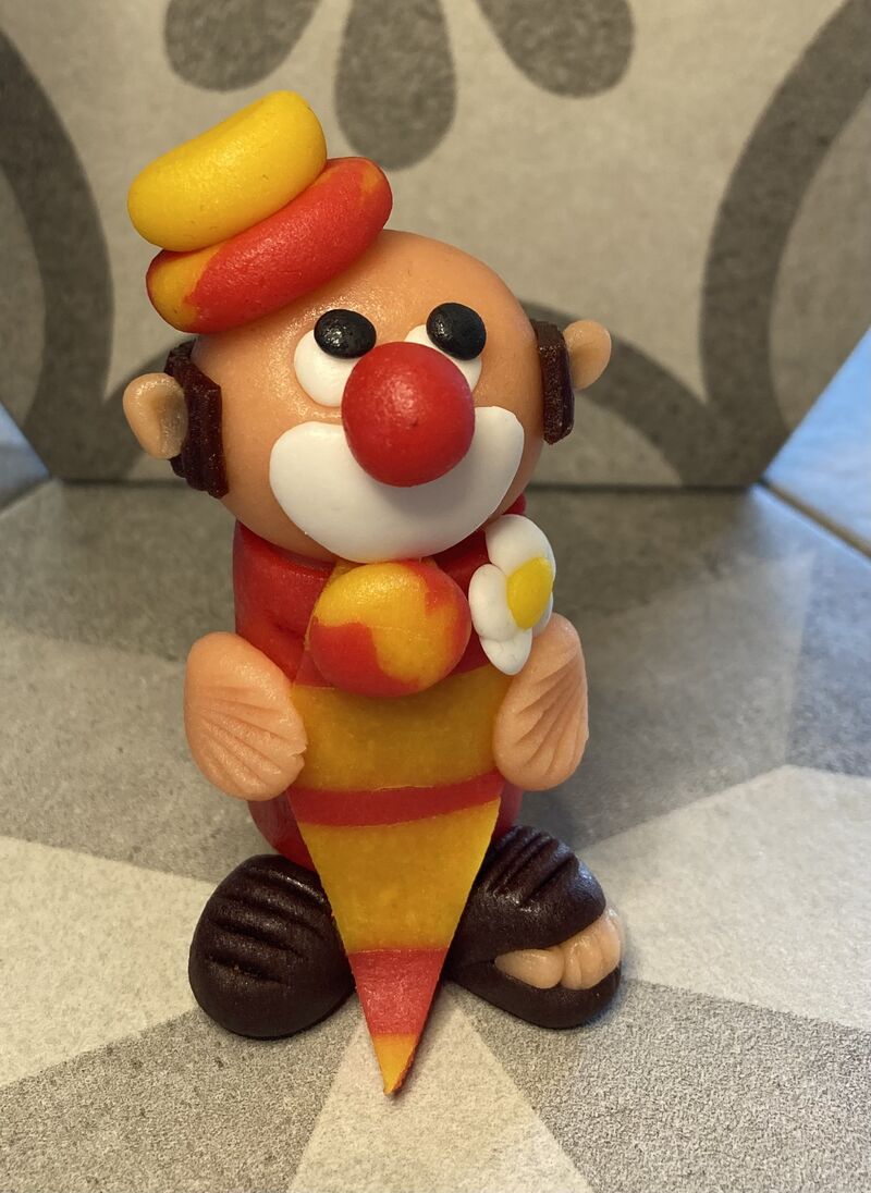 Le clown 9.50 euros