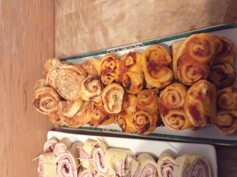 Lunette à la tomate et beaufort
Roulé au jambon cru et beaufort