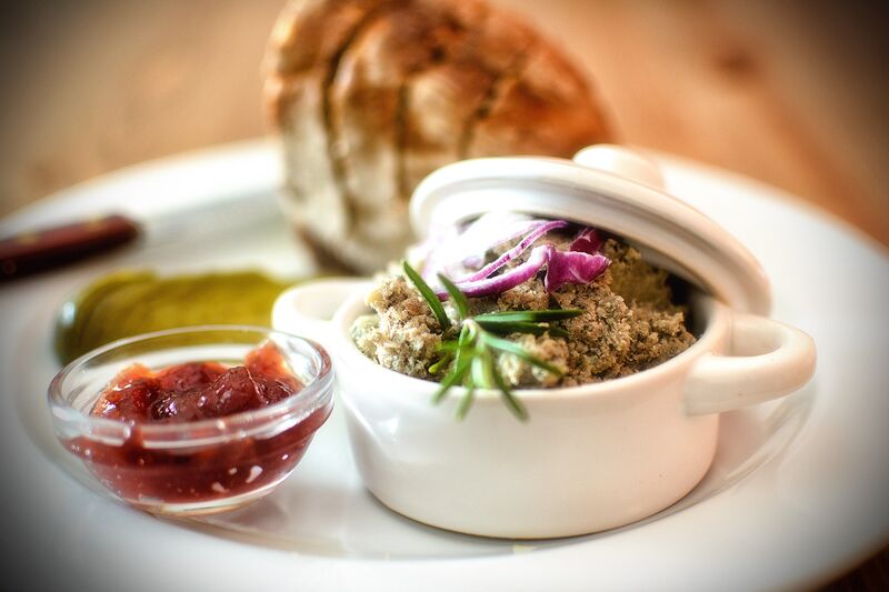 Domácí játrová paštika