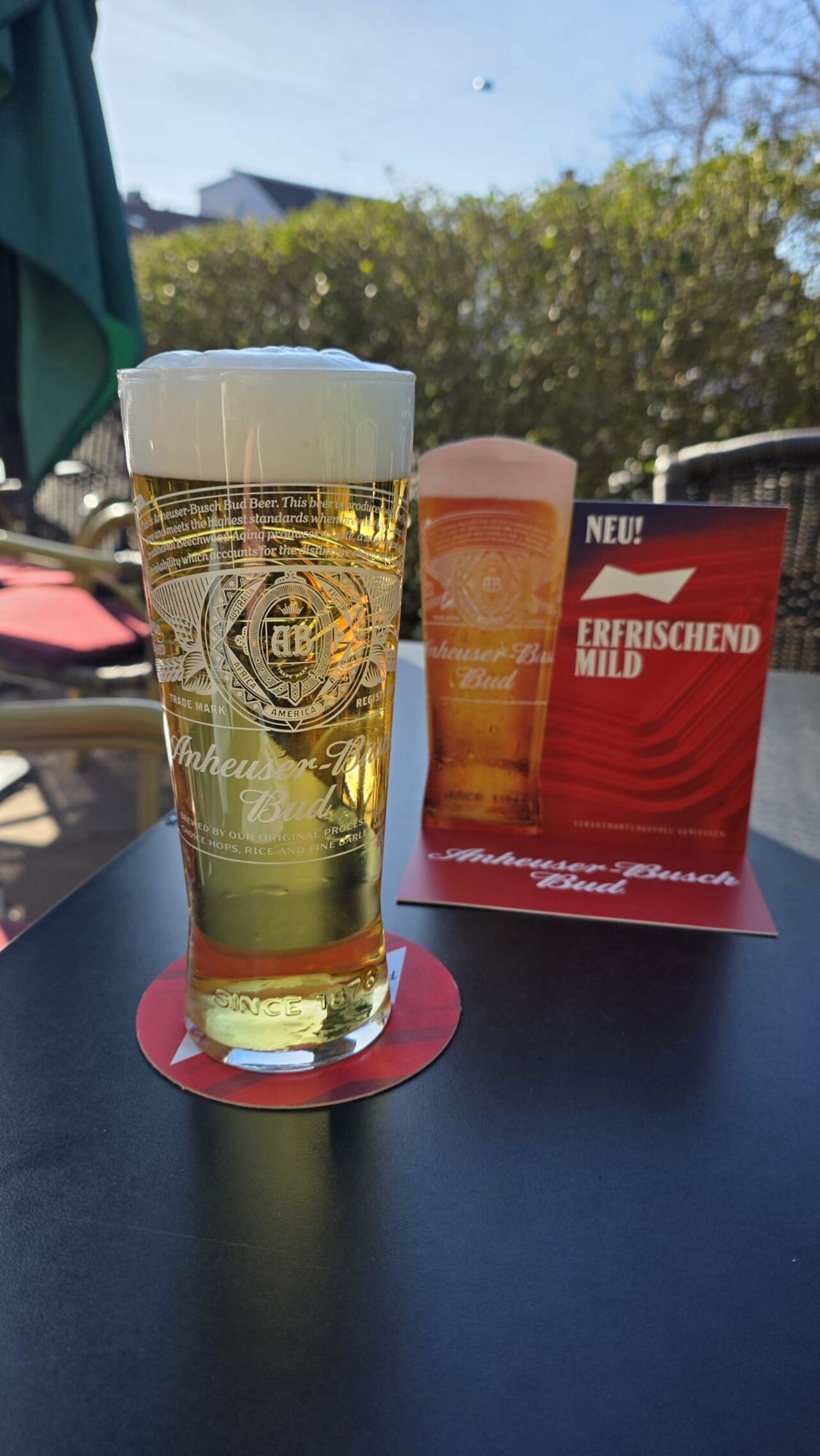 Anheuser-Busch Bud , neu im Casual😍