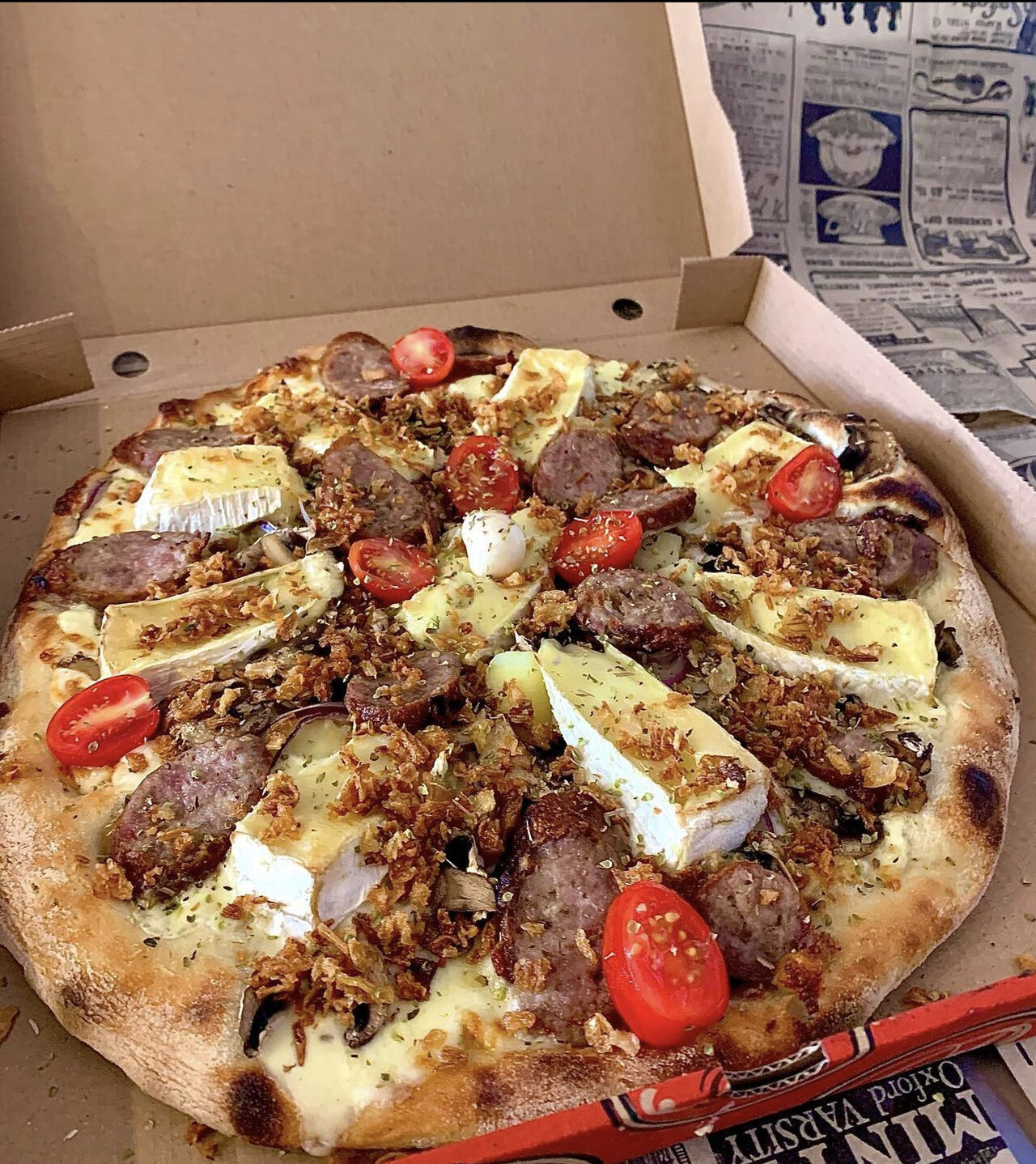 Pizza camembert