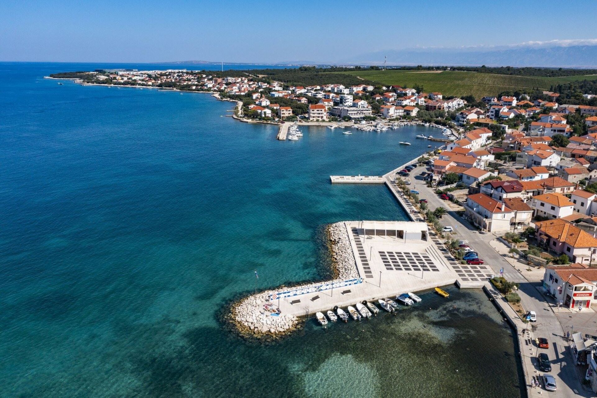 Visit Petrčane