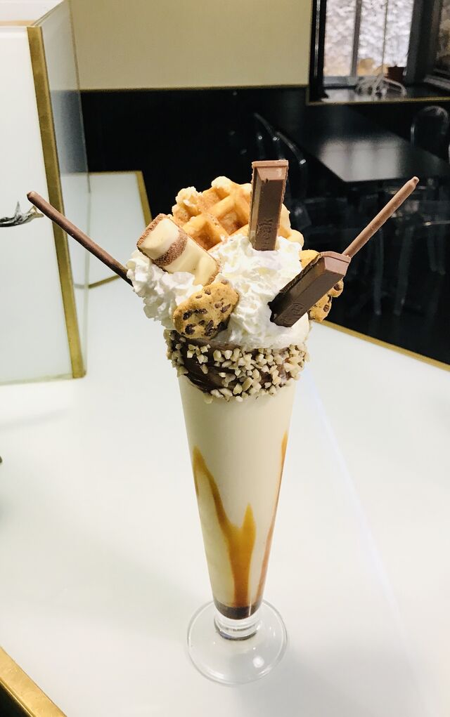 Batido vainilla con o sin alcohol.