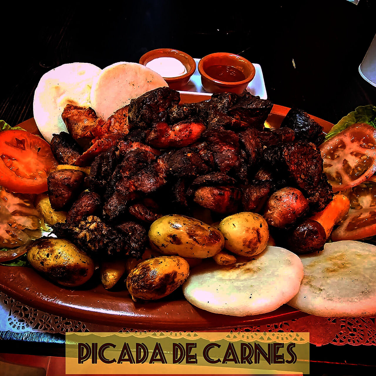 Parilla de carnes picadas