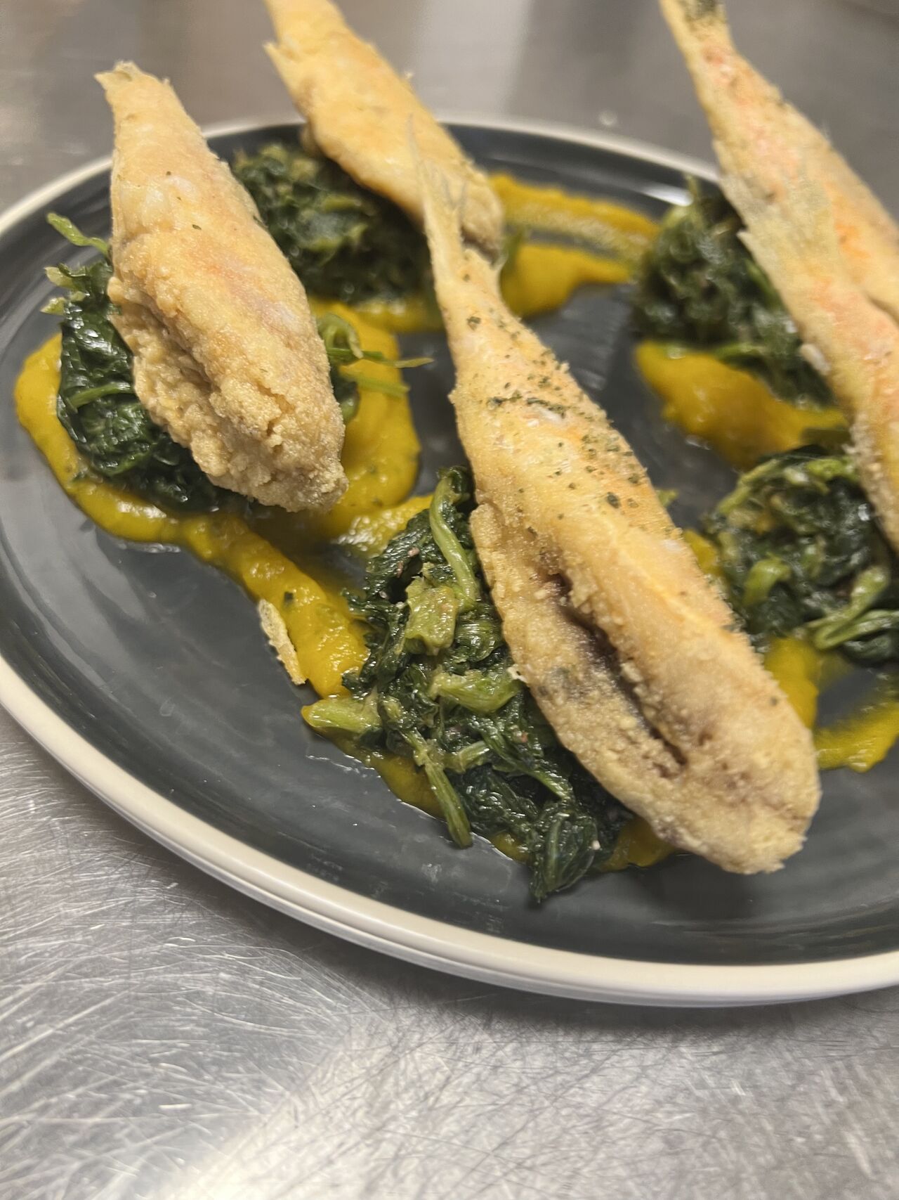 TRIGLIE FRITTE CREMA DI ZUCCA E FRIARIELLI