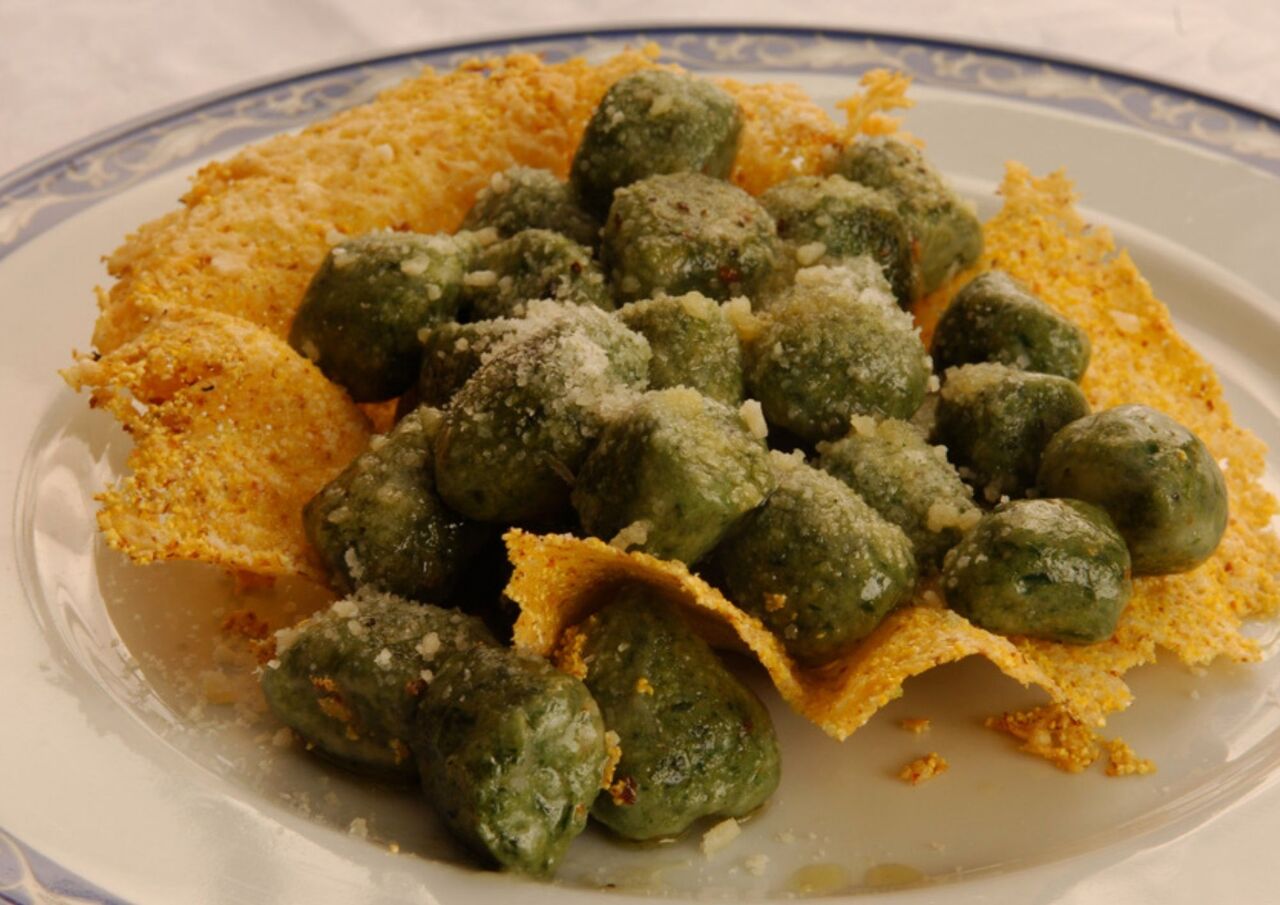 Hotel Da Rita. Cucina tradizionale trentina e cucina mediterranea