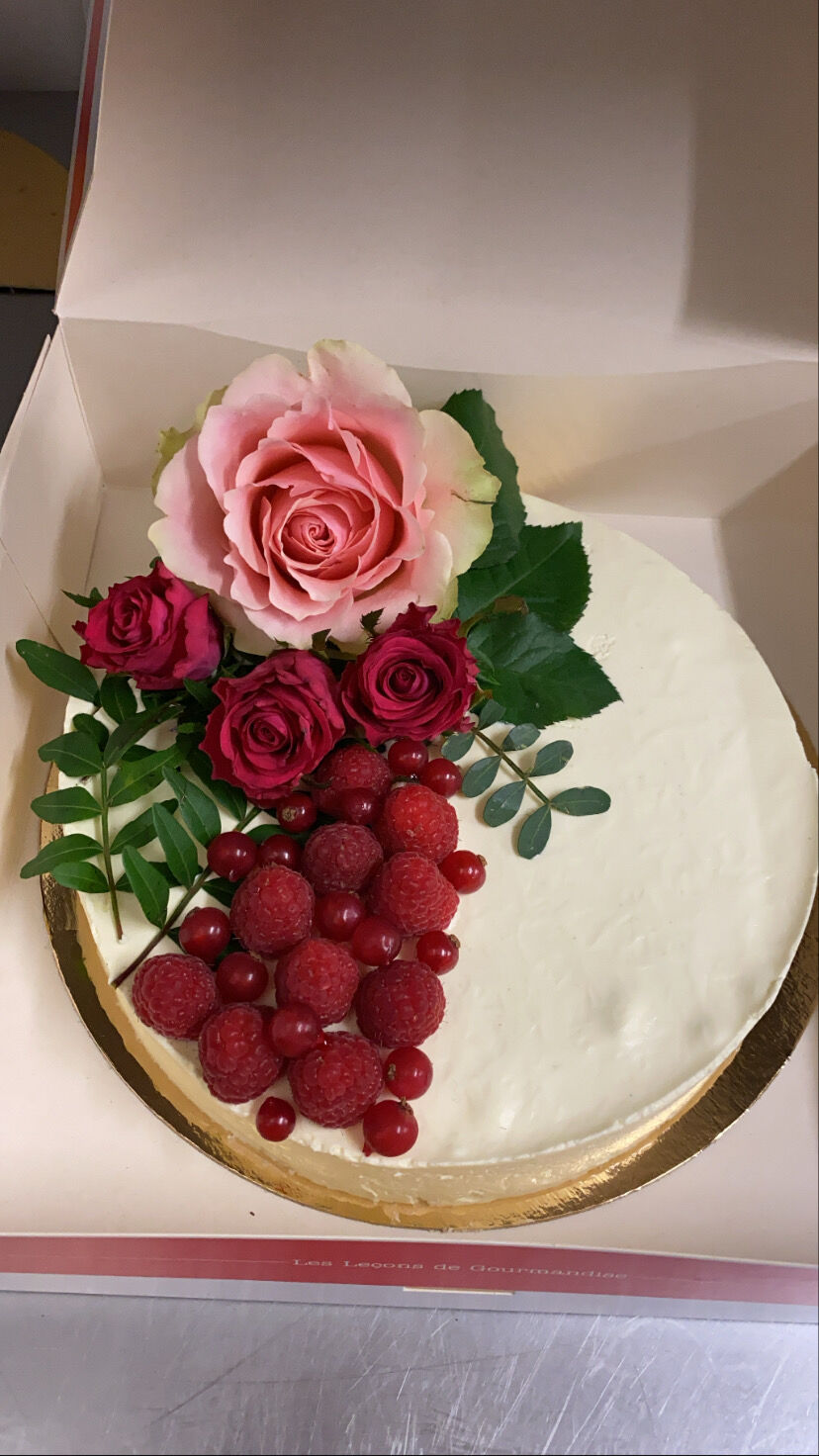 Possibilité de commande de gâteau (72h à l’avance)