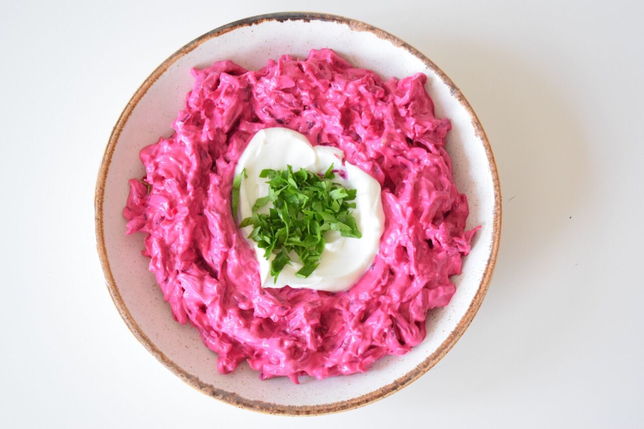 Yoğurtlu Pancar Salatası - Red Beet Salad with Yoghurt
