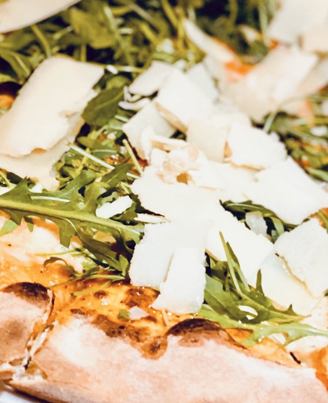 Pizza rucola e parmiggiano 