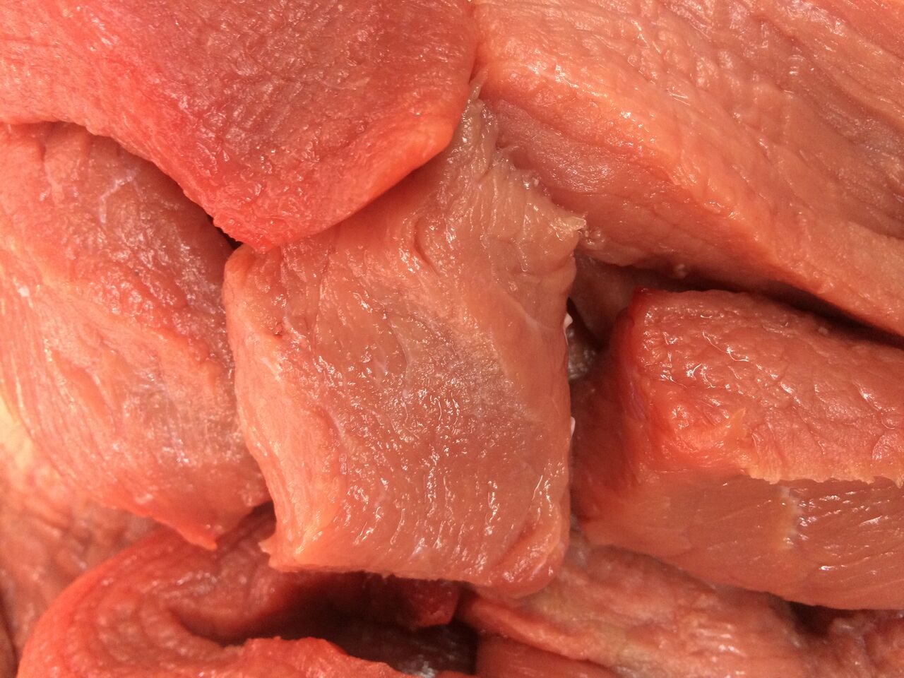 Bœuf bourguignon ( divers pièces)2 kg=17€ ou 9,95 le kg