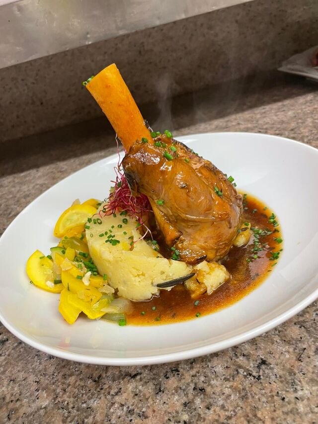 Souris d'agneau écrasé de pomme de terre