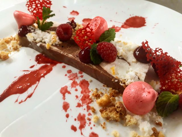 Tagesempfehlung Schokoladenmousse im Restaurant Grünheide Heydewirt am Peetzsee