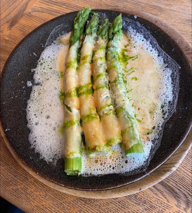 asperges grillées crème de parmesan