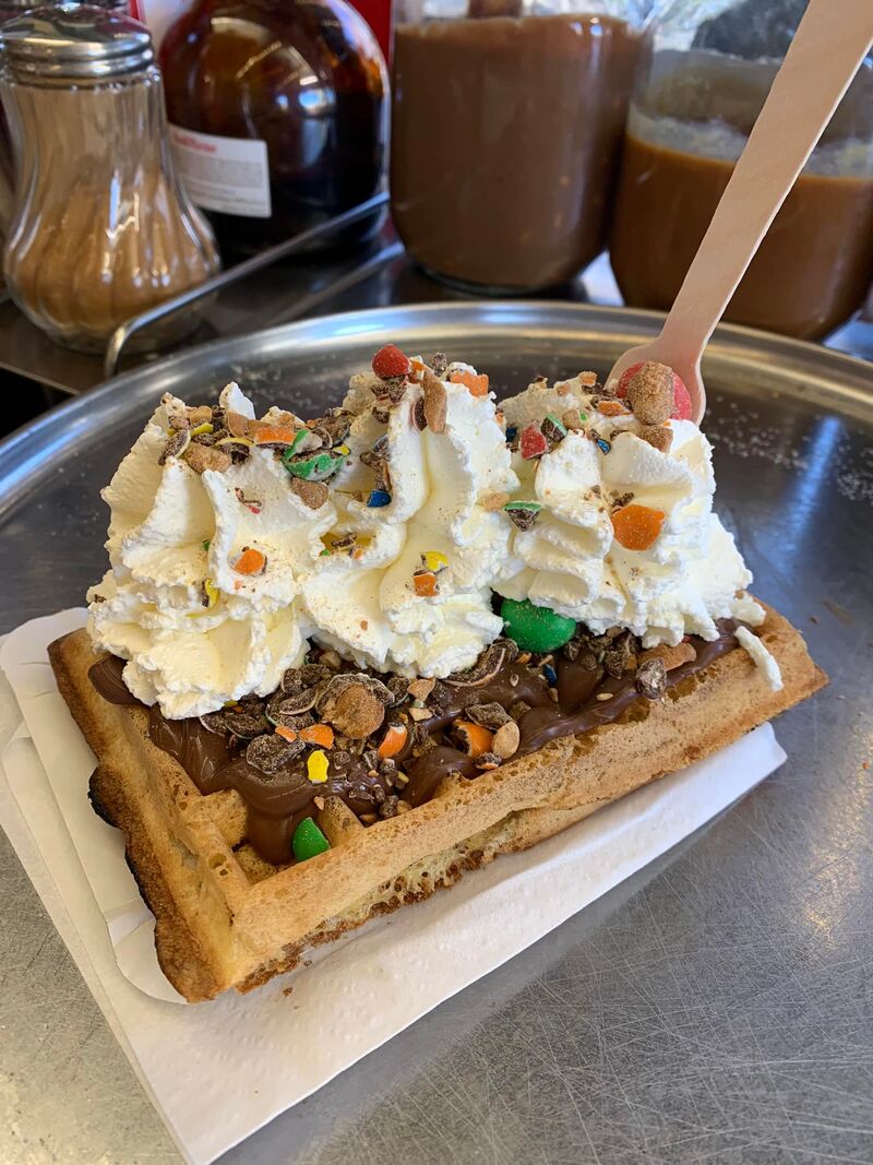 Gaufre Nutella avec éclats de M&M's