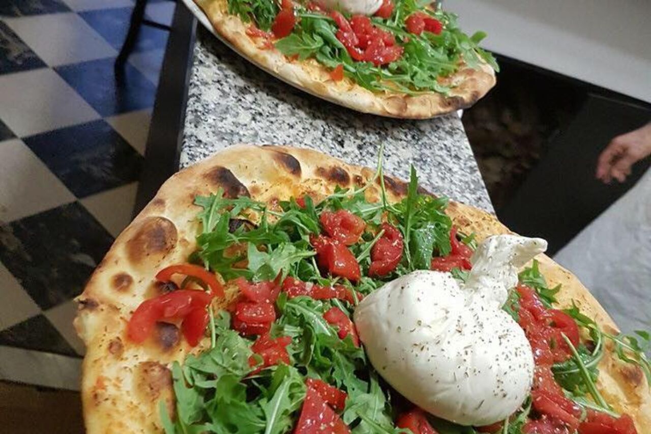 Qualcosa su di noi...