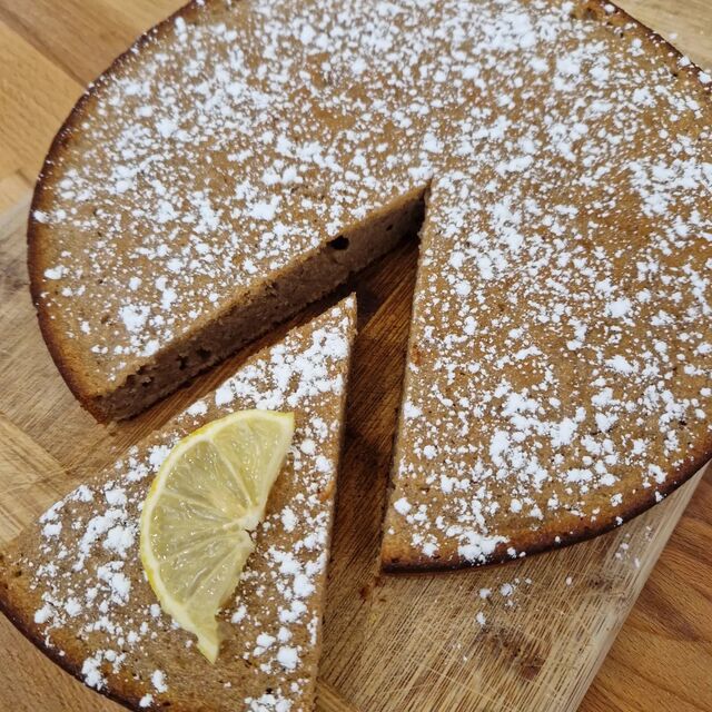 Gâteau à la crème de marron et touche de citron