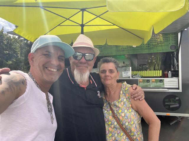 Der Eisbär und sein Frauchen