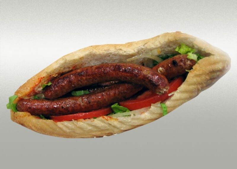 Sandwich froid ou chaud en menu ou seul fricadelle ou mexicanos ou brochette de dinde ou brochette de poisson ou merguez etc
