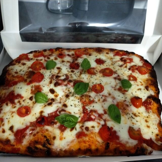 Pizza margherita