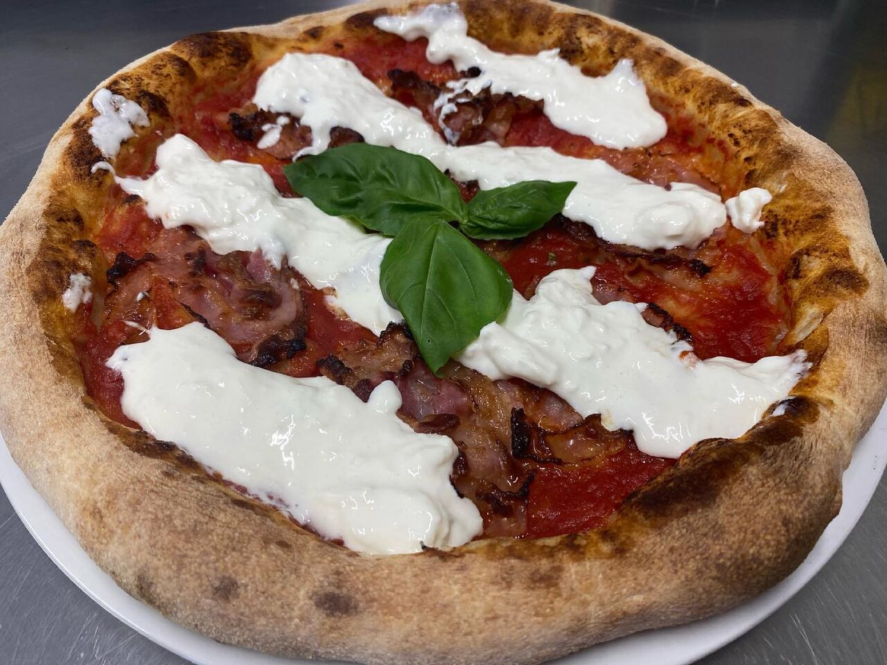 Pancetta e stracciatella