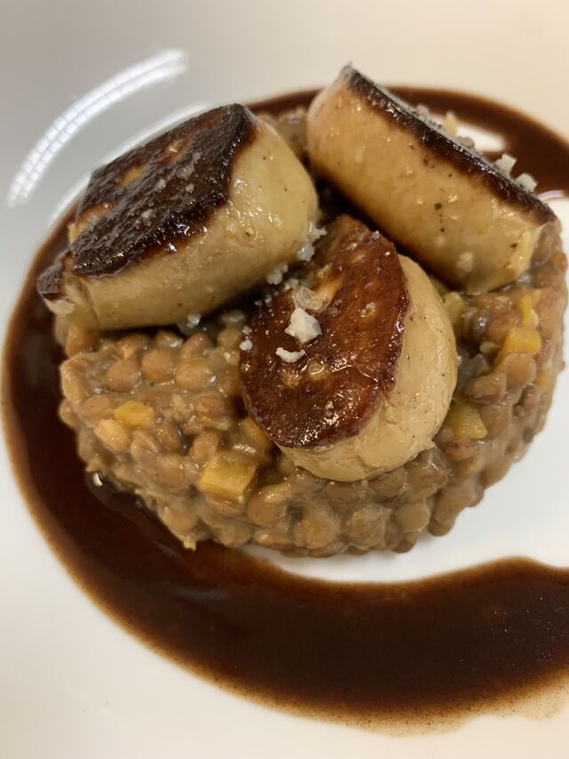 Le Foie Gras Poêlé, Lentillons de Champagne et sa Réduction de Balsamique