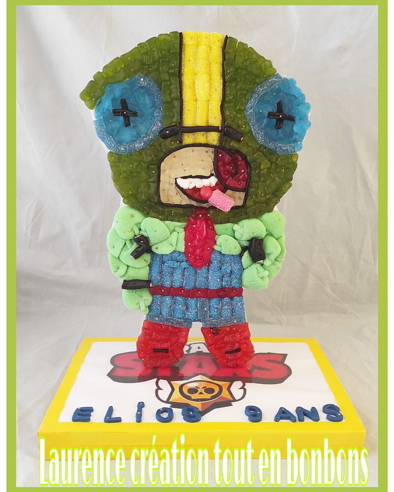 La piñata Pikachu - Au manege a bonbons