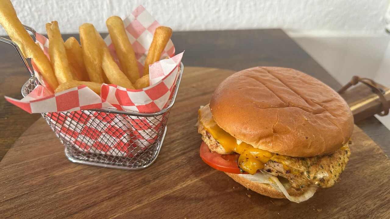 Hamburguesa de Pollo a la plancha
