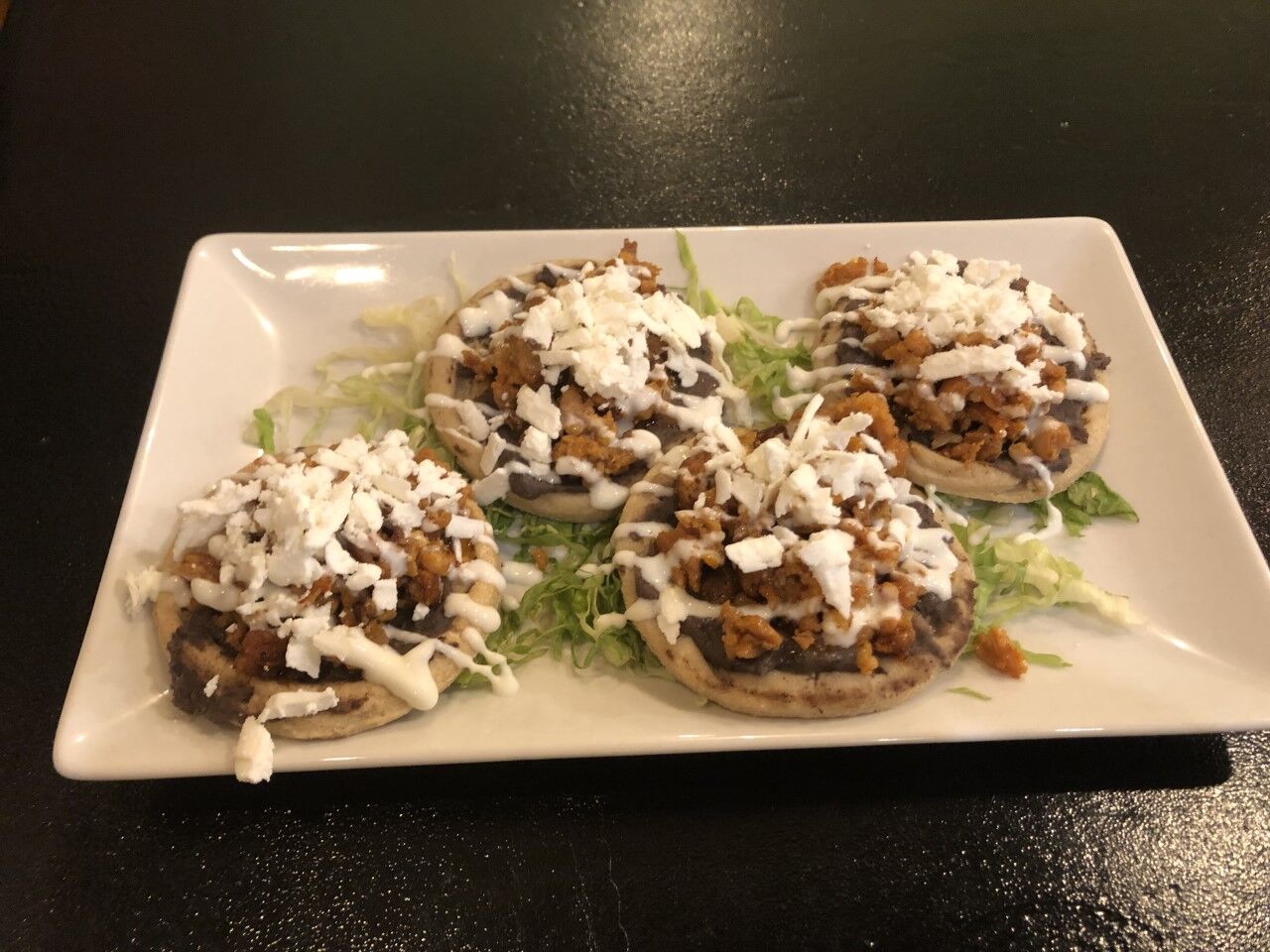 sopes de chorizo