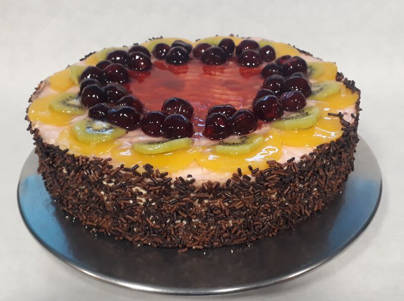 Erdbeer-Mangosahne-Torte