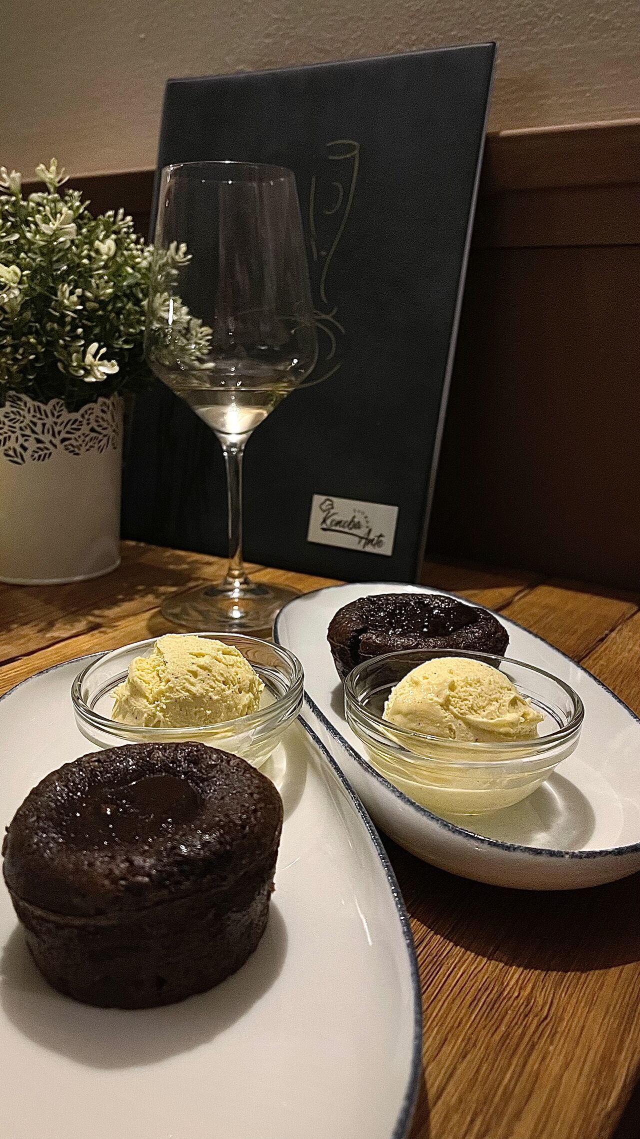Lava cake sa sladoledom