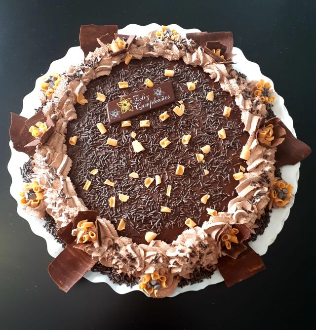 Tarta muertes de chocolate para los amantes del chocolate 