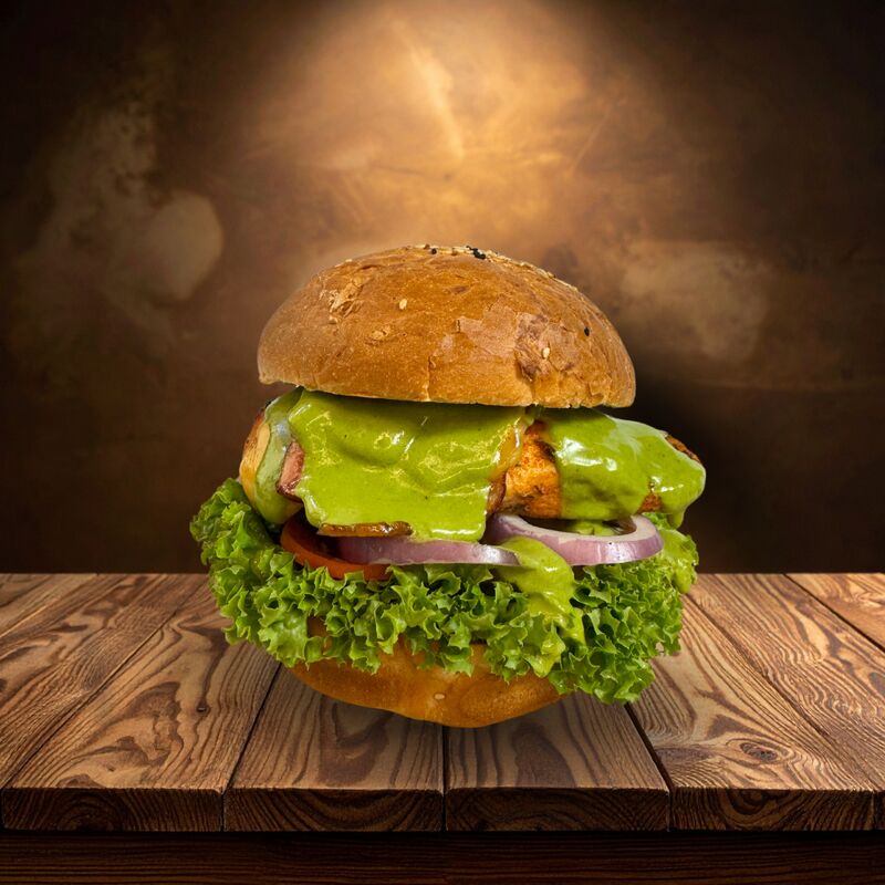 CHICKEN BURGER