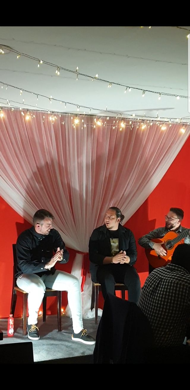 Fines de semana con música , flamenco y sevillanas en directo